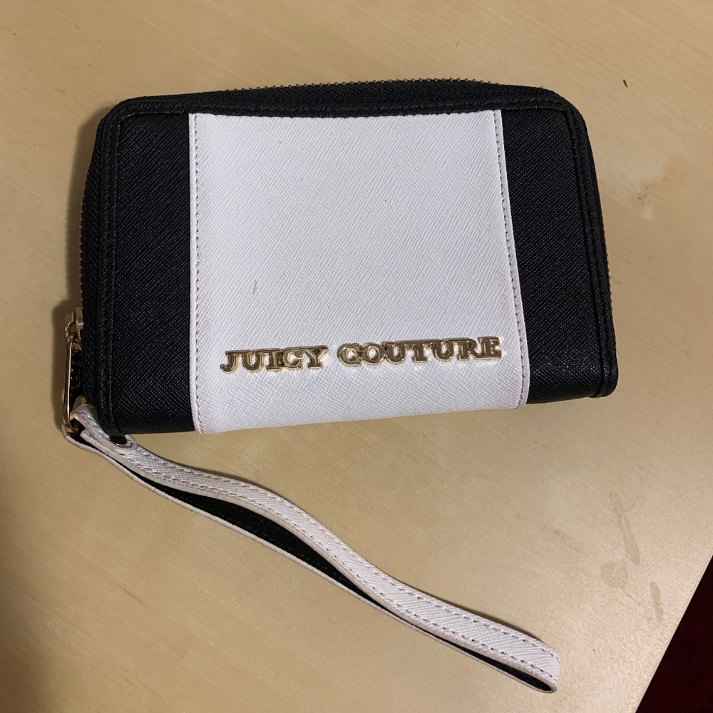 Juicy Couture Wristlet